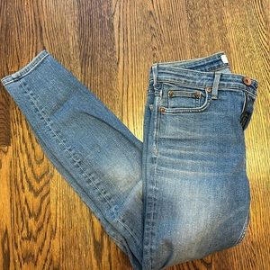 Vineyard vines jeans